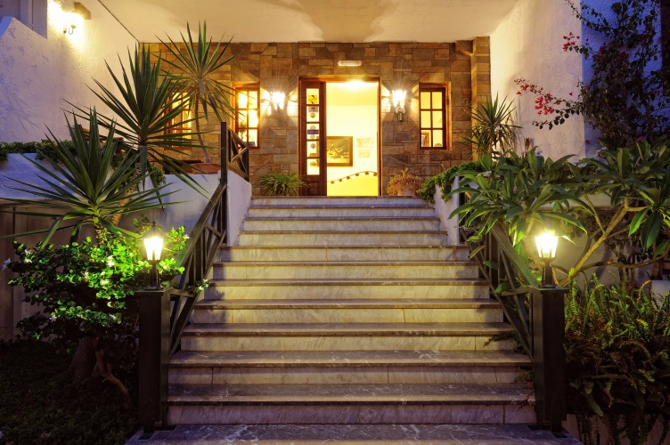 Paloma Garden Hotel