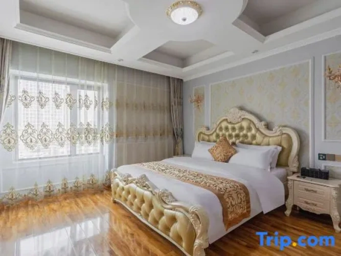 2 Bedrooms Double Suite