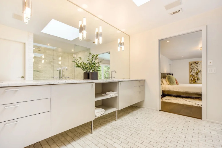 2602 Austin - 5 Br Home