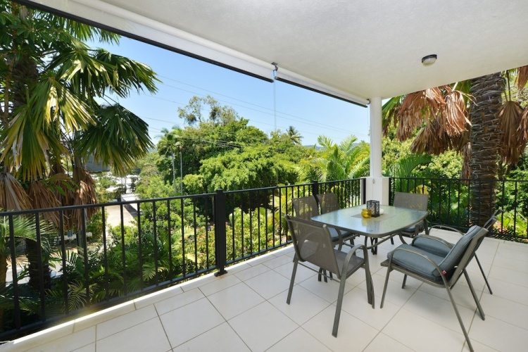 1 Bedroom Standard Apartment with garden view