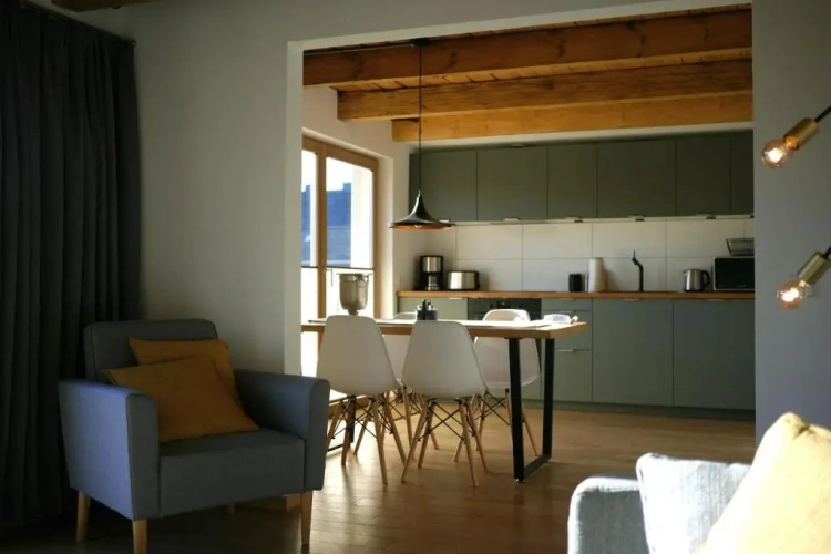 1 Bedroom Apartment