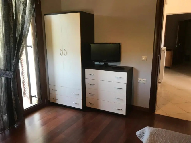 Paradise Apartments