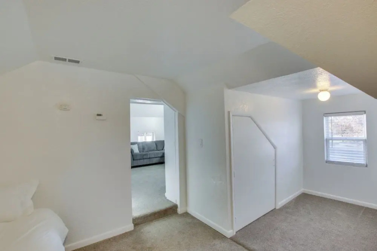 1 Block to Town! Convenient Logan Apartment