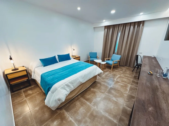 Deluxe Suite