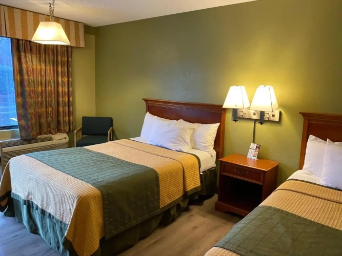 Standard Quadruple room