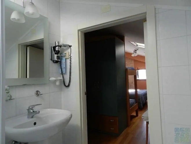 Standard Double room with city view