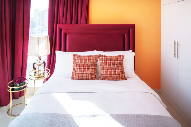 Continental Tower by Luxury Staycation