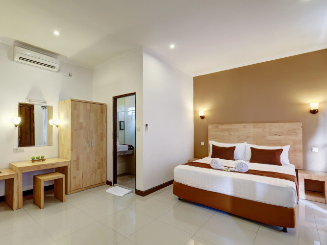 Nipuri Hotel