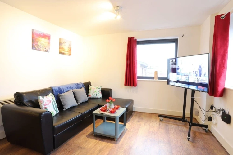 2 Bedrooms Premier Apartment