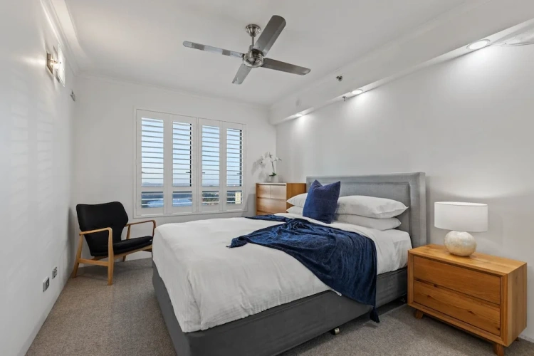 3 Bedrooms Luxury Apartment with balcony and with river view