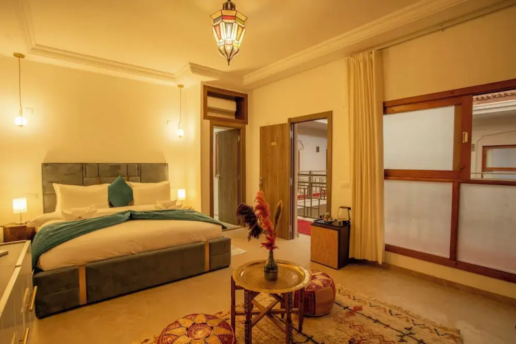 Riad kenza