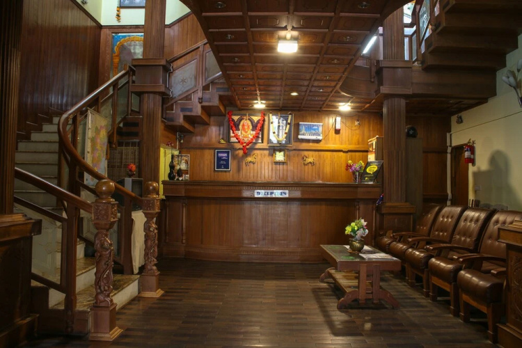 Wood Palace