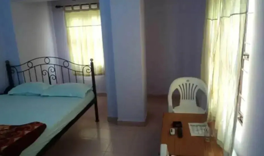 Hotel Amit Mahal