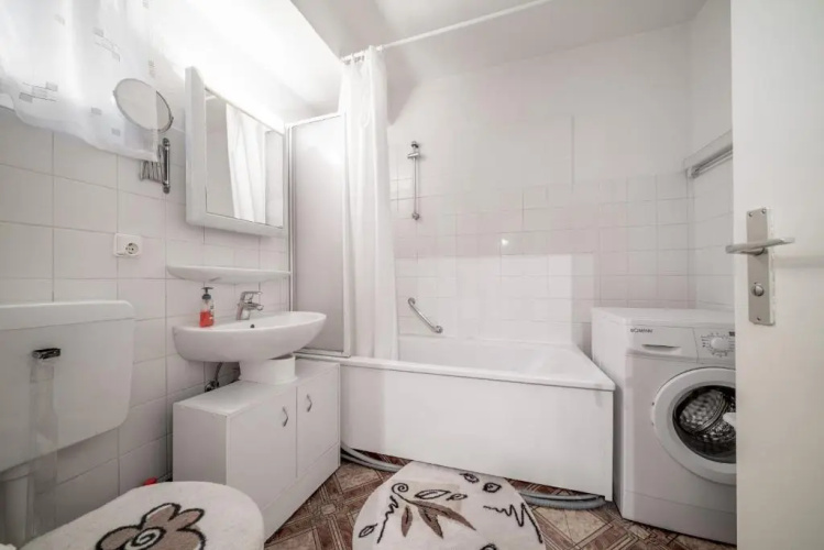 4321 Privatapartment Stan