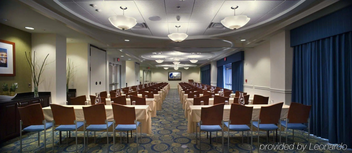 Hotel Indigo Jacksonville-Deerwood Park photo 20