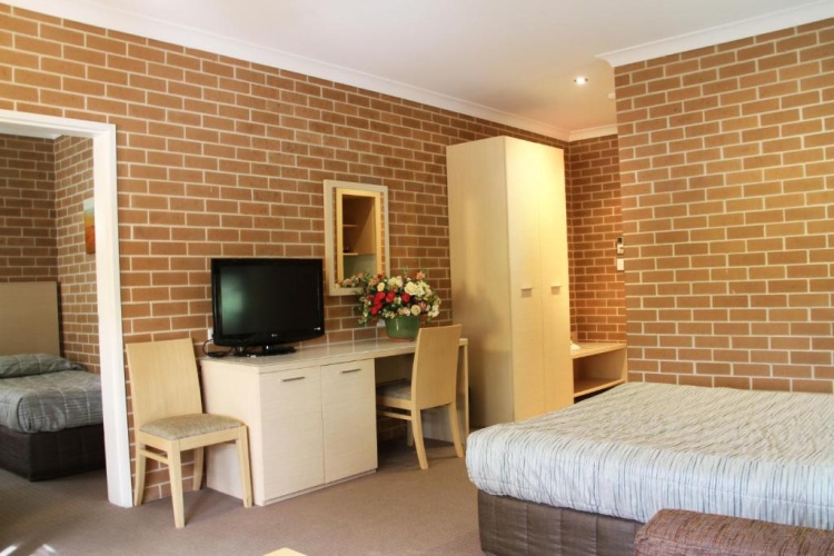 Standard Quadruple room
