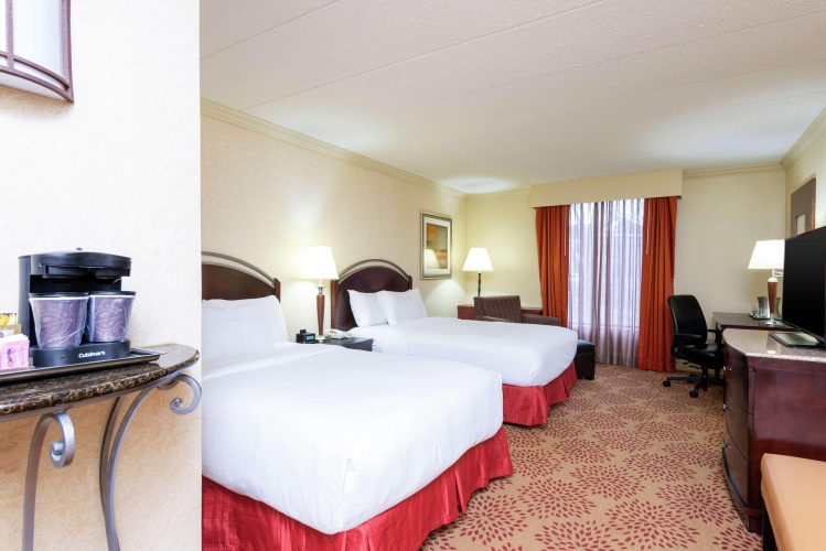 DoubleTree by Hilton Hotel Grand Rapids Airport photo 10