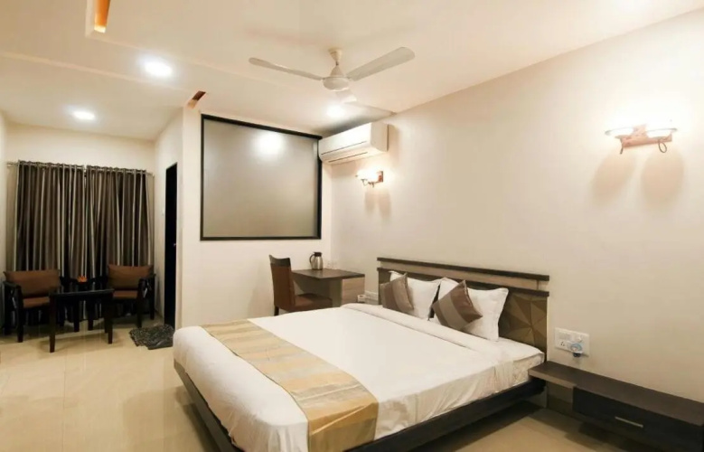 Hotel The Sudesh
