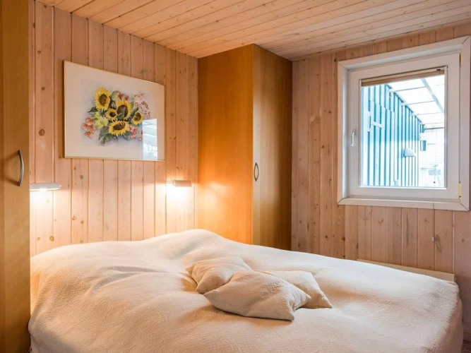 6 Person Holiday Home in Hemmet