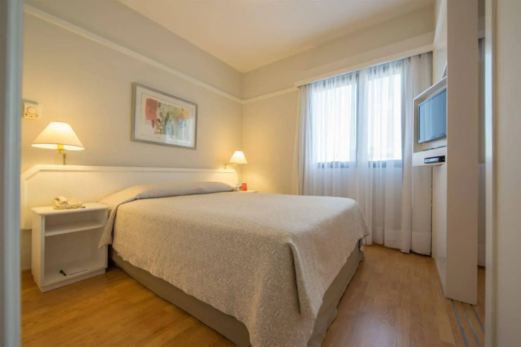 Hotel Ninety