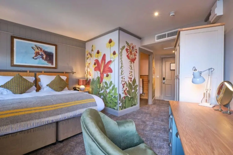 Double Suite