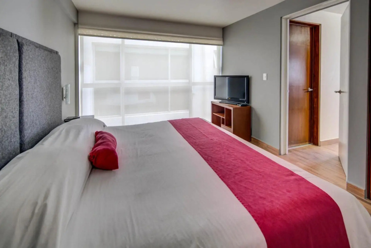 Grupo Kings Suites Horacio