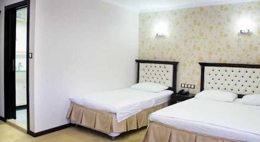 Airport Hotel