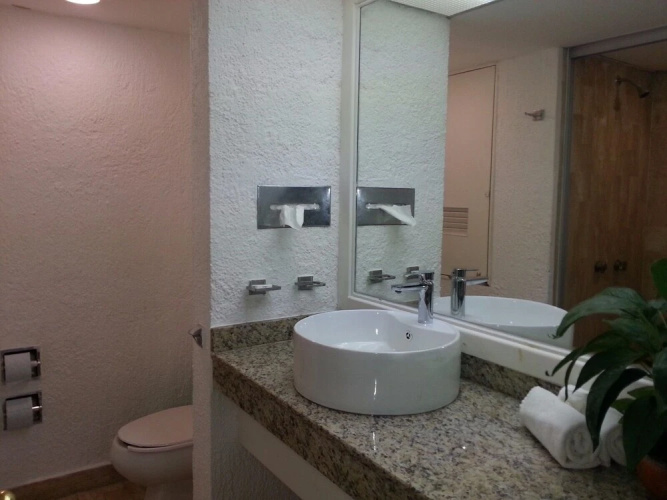 Cancun Studio Overlooking the Lagoon
