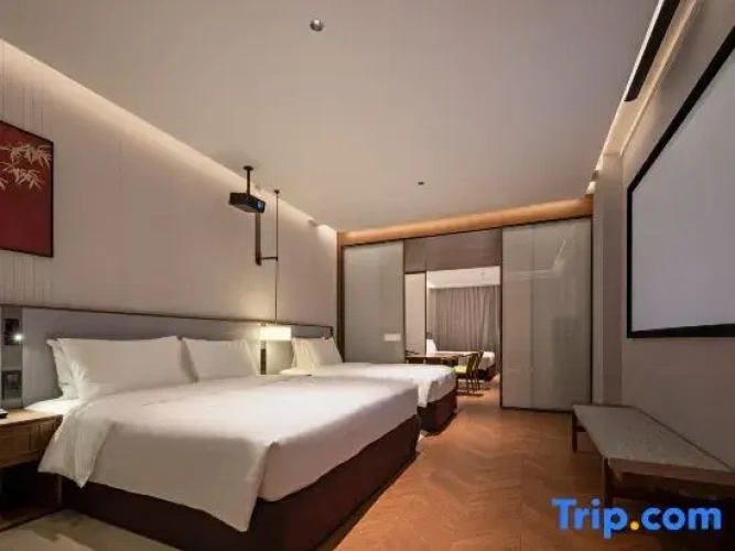 2 Bedrooms Superior Family Suite