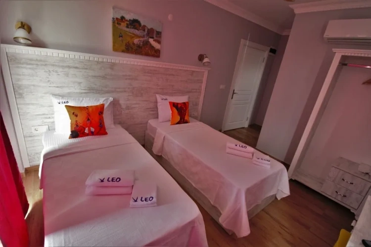 Standard Twin room with balcony and with pool view