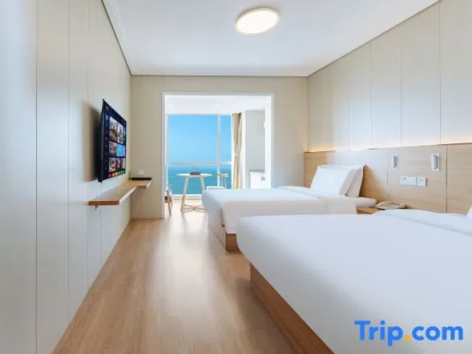 Standard Twin Family room with sea view