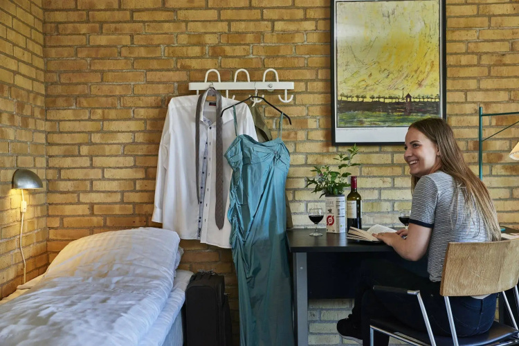 MOVE Eco Health Hotel