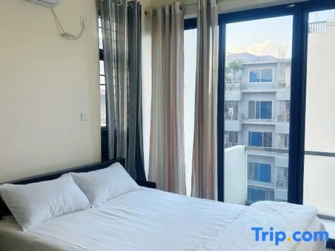 Standard Double room with city view