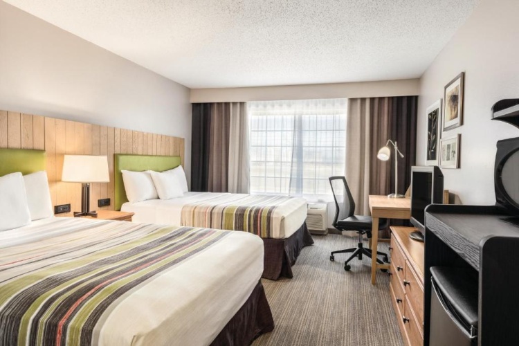 Standard Quadruple room