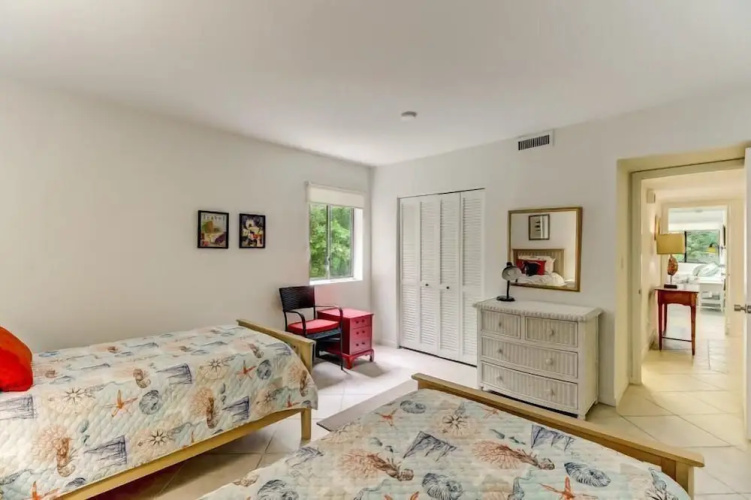 2110-beachwood
