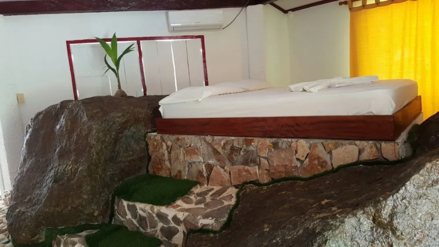 Sister Moon Hotel