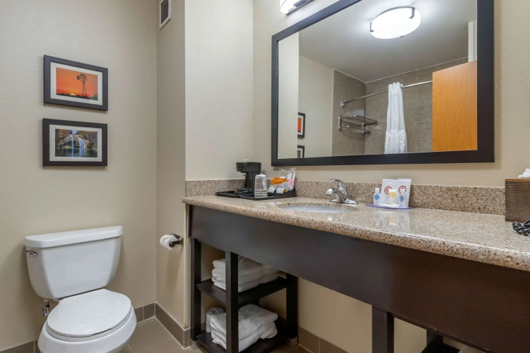 Quadruple Suite
