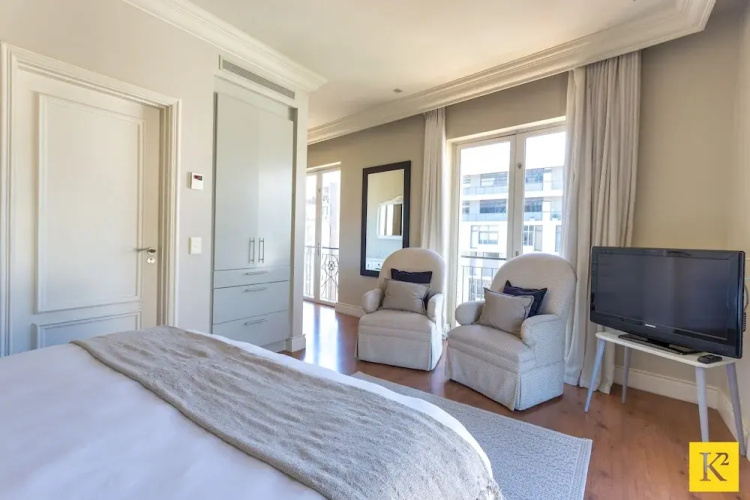 Unit 613 Cape Royale Apartments
