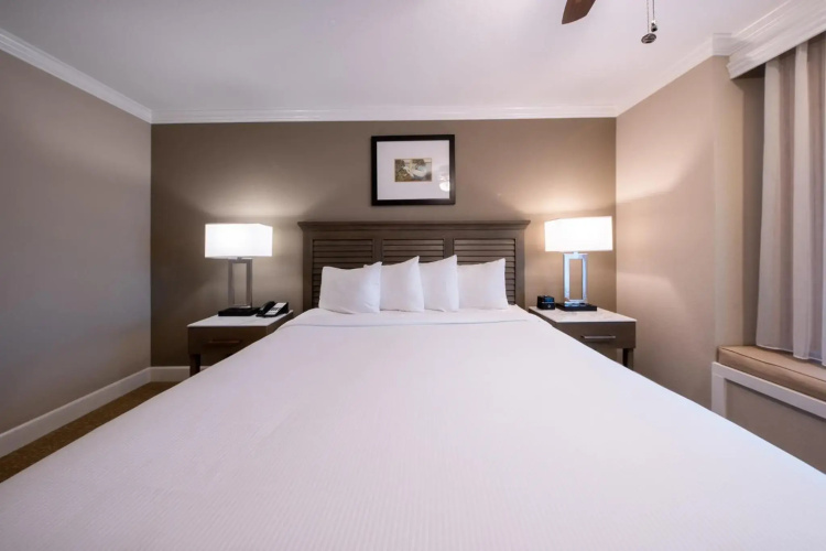 Carlsbad Inn Beach Resort