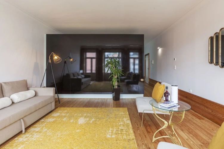 1 Bedroom Apartment with city view