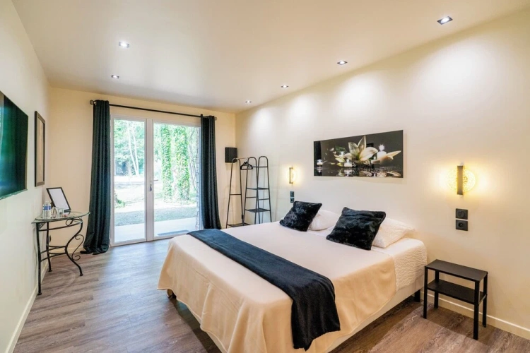 Deluxe Double room with view