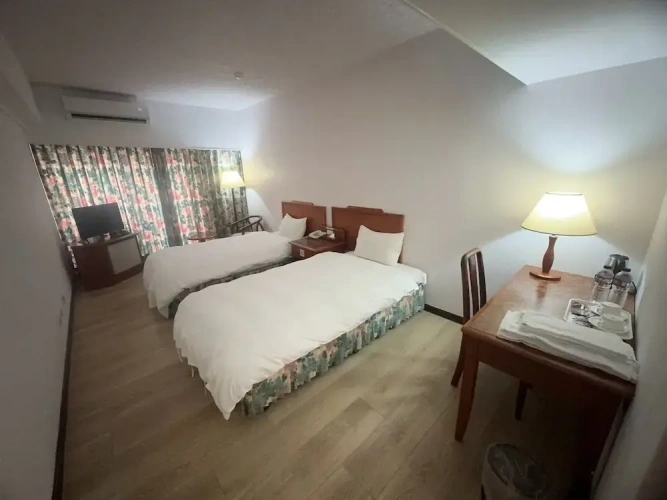 Economy Twin room