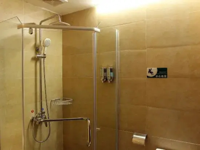 Jingmen Mingren Hotel