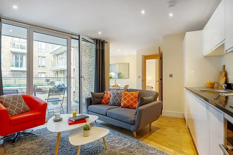 2 Bedrooms Classic Apartment with city view