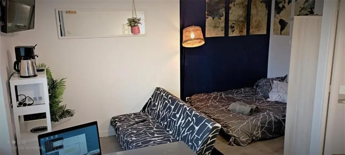 STUDIO 12 calme à Valadon