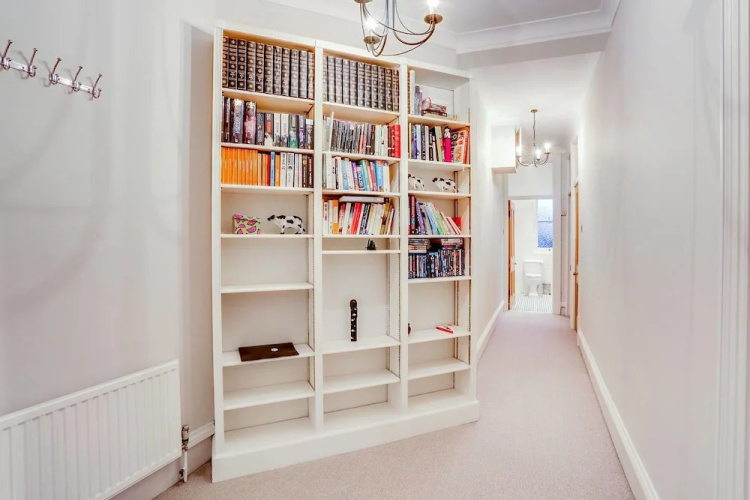Fulham Large 1 bed Flat in Charming Building