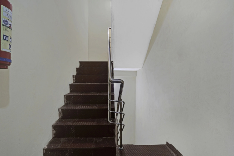 Hotel O Tnagar Residency