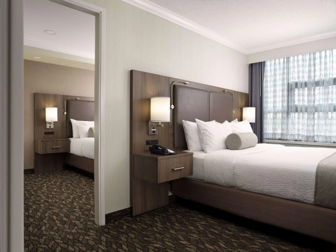 Best Western Plus Carlton Plaza Hotel photo 6