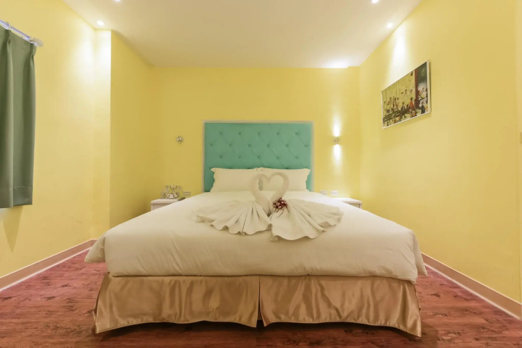 Lion King Hotel