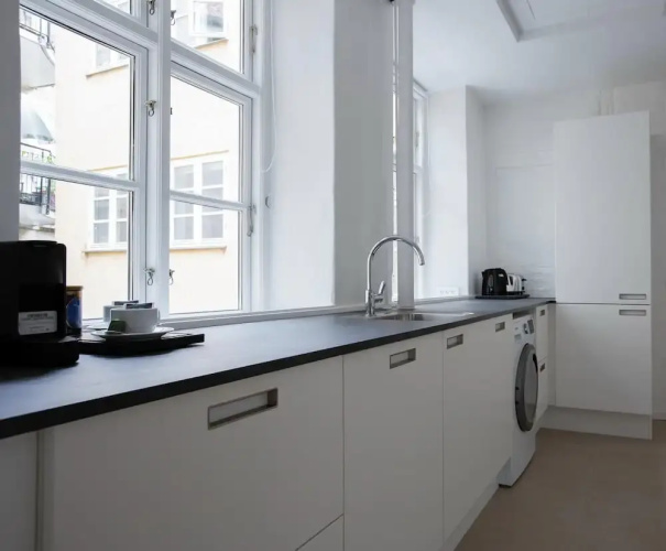 Beautiful 2-bed in top Location